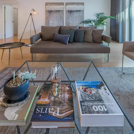 Luxury In Downtown *